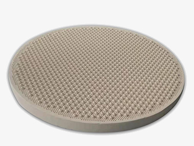 Các yếu tố ảnh hưởng đến quá trình thiêu kết của gốm sứ Honeycomb là gì